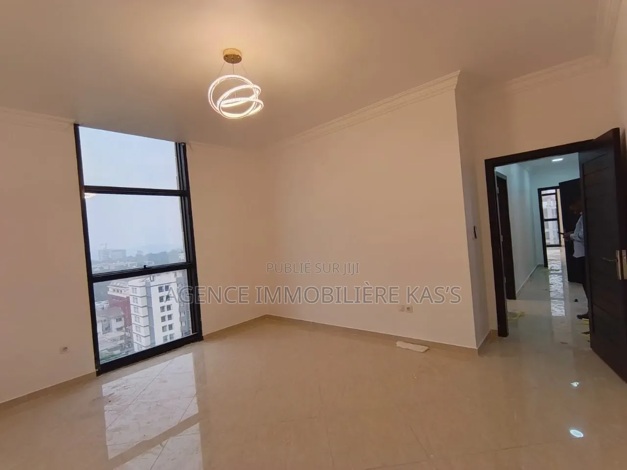 3chbre Appartement dans Bilengu Immo, Gombe à Louer