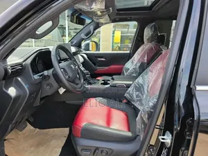Nouveau Toyota Land Cruiser 2026 Noir