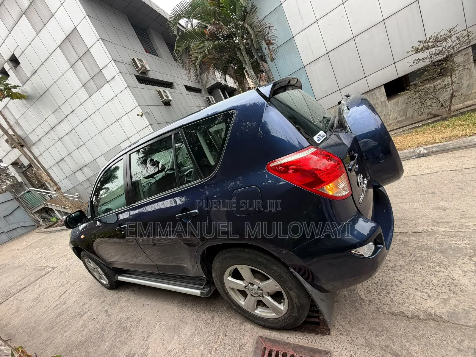 Toyota RAV4 2011 Bleu