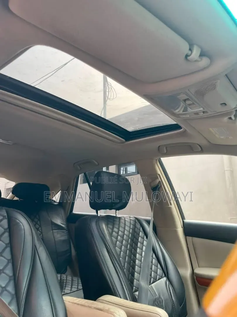 Nouveau Lexus RX 2010 Gris
