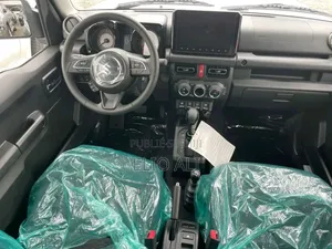 Nouveau Suzuki Jimny 2025 Noir