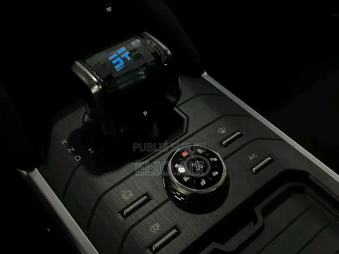 Nouveau Jetour T2 2025 Noir