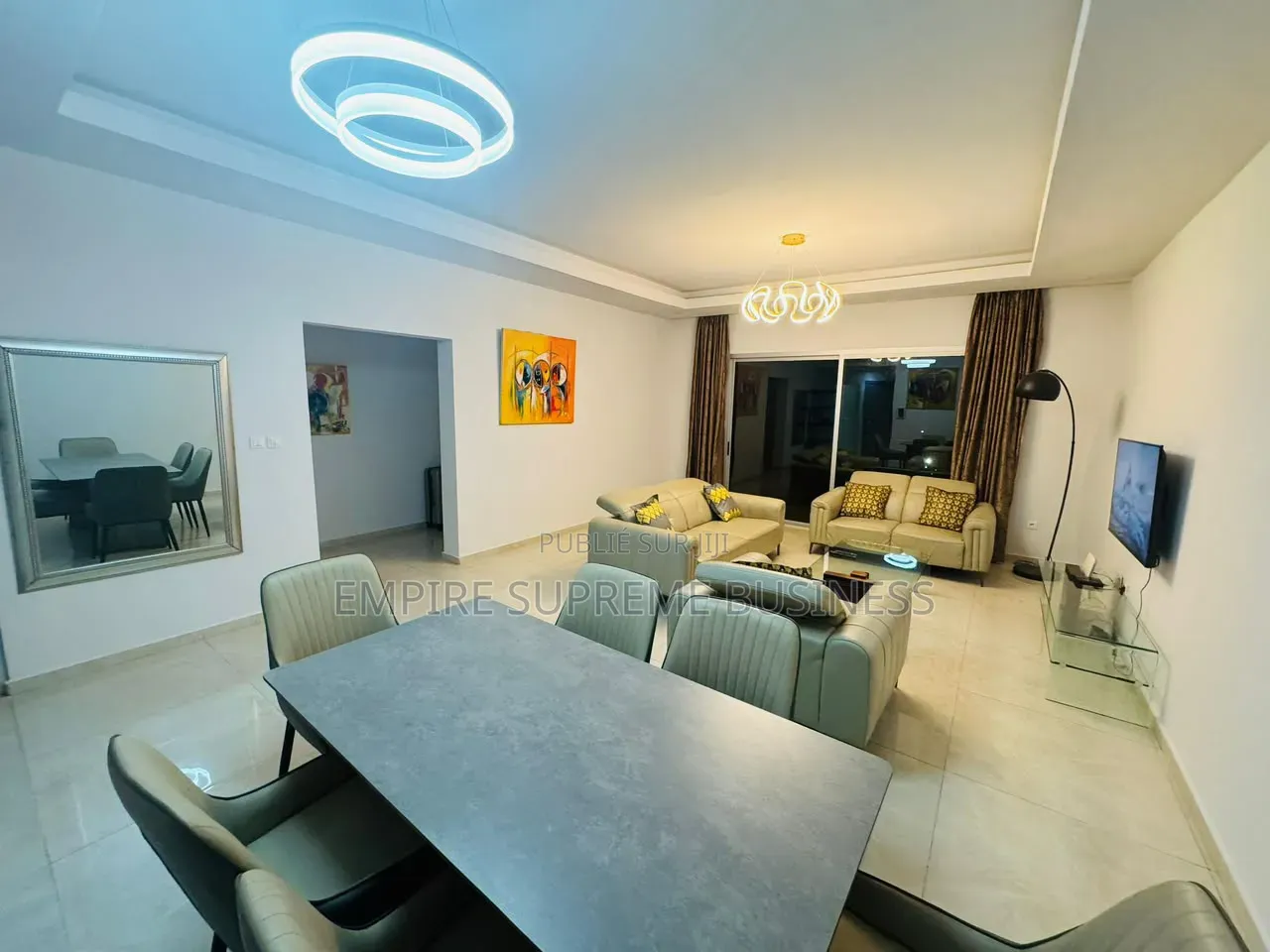 Meublé 3chbre Appartement dans Empire Supreme, Gombe à Vendre