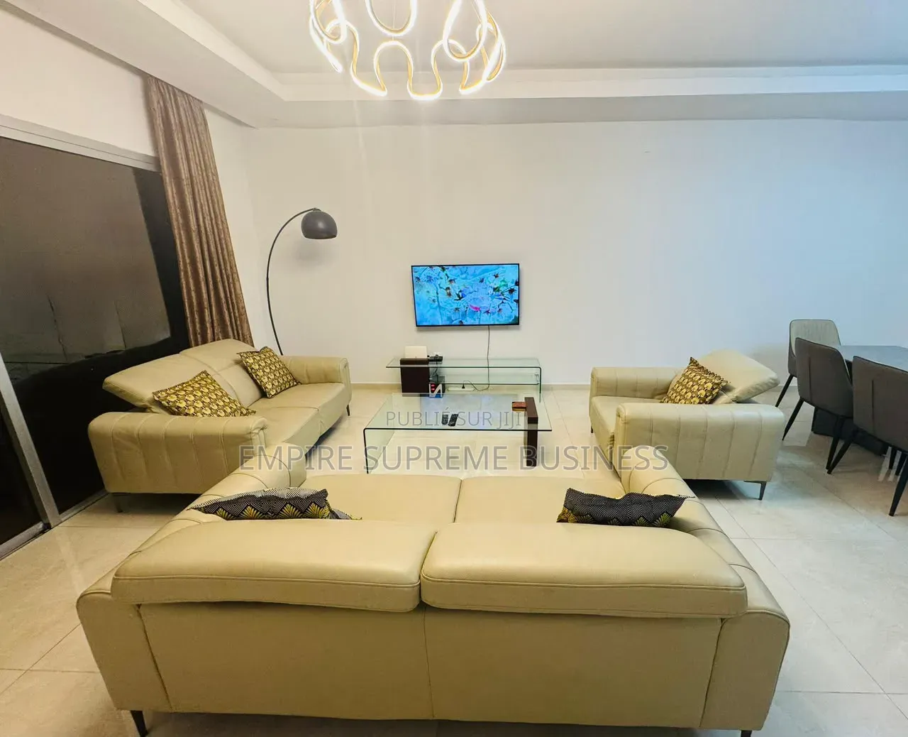 Meublé 3chbre Appartement dans Empire Supreme, Gombe à Vendre