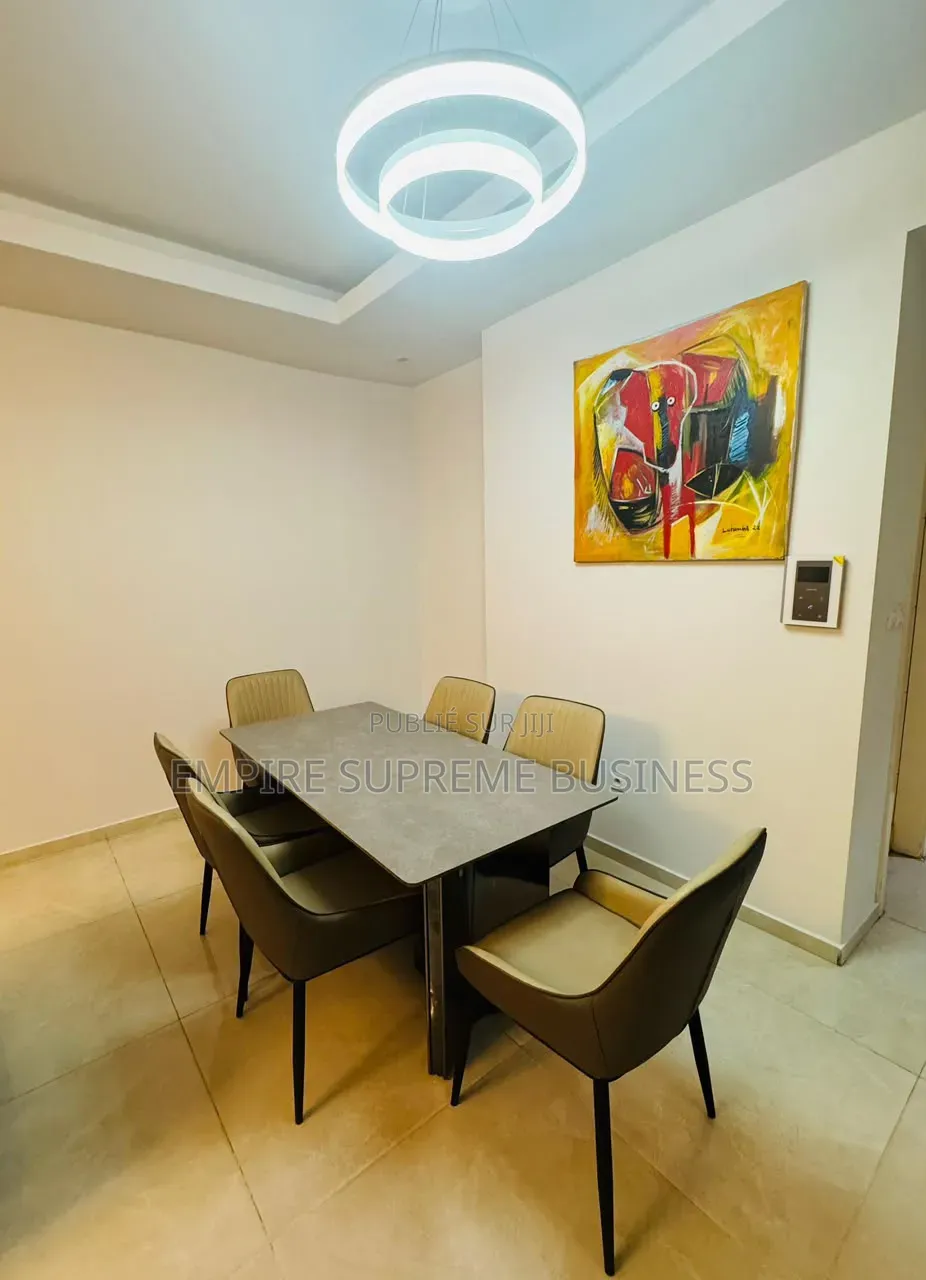 Meublé 3chbre Appartement dans Empire Supreme, Gombe à Vendre