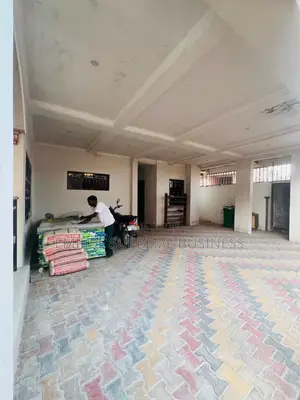 3chbre Appartement dans Empire Supreme, Ngaliema à Louer