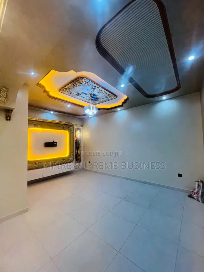 3chbre Appartement dans Empire Supreme, Ngaliema à Louer