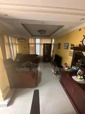 3chbre Maison dans Empire Supreme, Ngaliema à Vendre