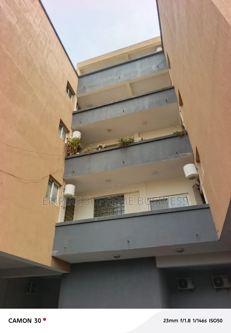 20chbre Maison dans Empire Supreme, Kintambo à Vendre