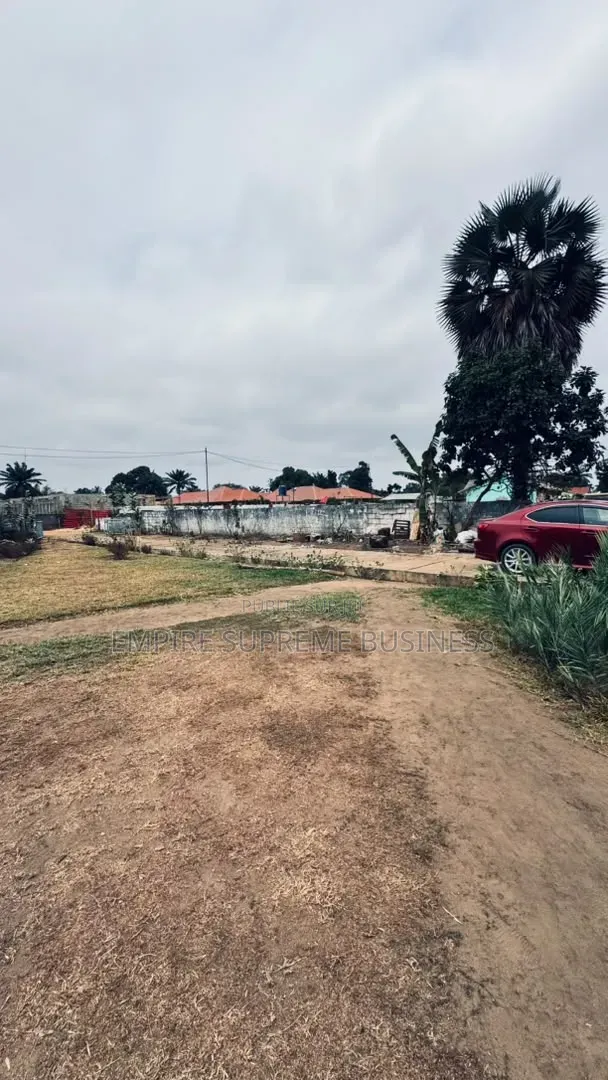 2chbre Maison dans Empire Supreme, Moanda à Vendre