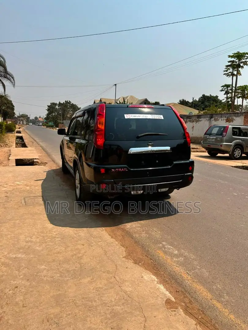 Nouveau Nissan X-Trail 2013 Noir Mat