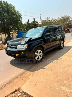 Nouveau Nissan X-Trail 2013 Noir Mat