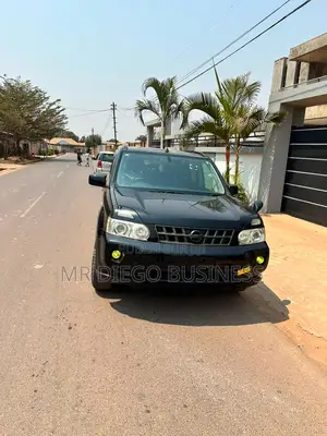 Nouveau Nissan X-Trail 2013 Noir Mat