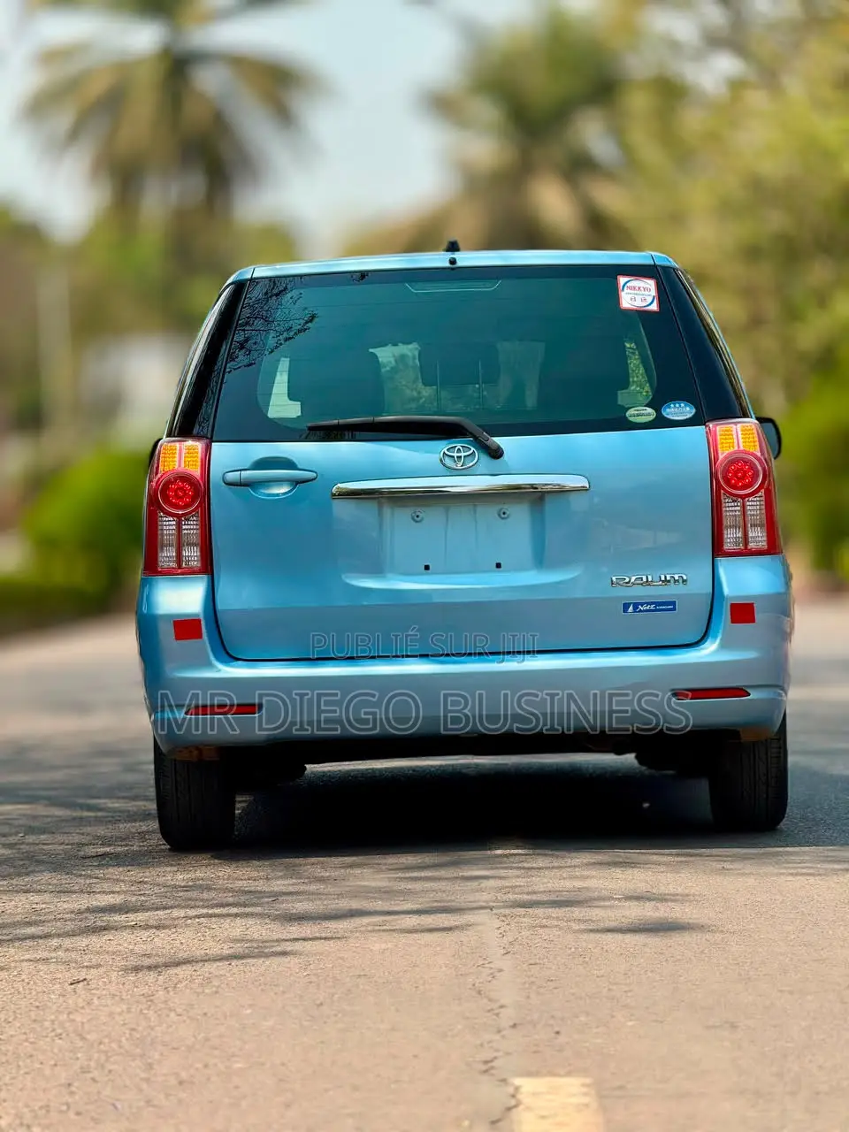 Nouveau Toyota Raum 1.5 FWD 2006 Bleu