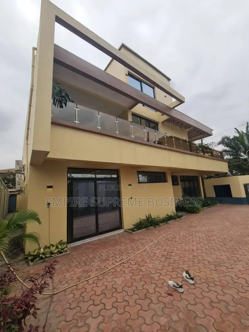 3chbre Villa dans Empire Supreme, Ngaliema à Louer