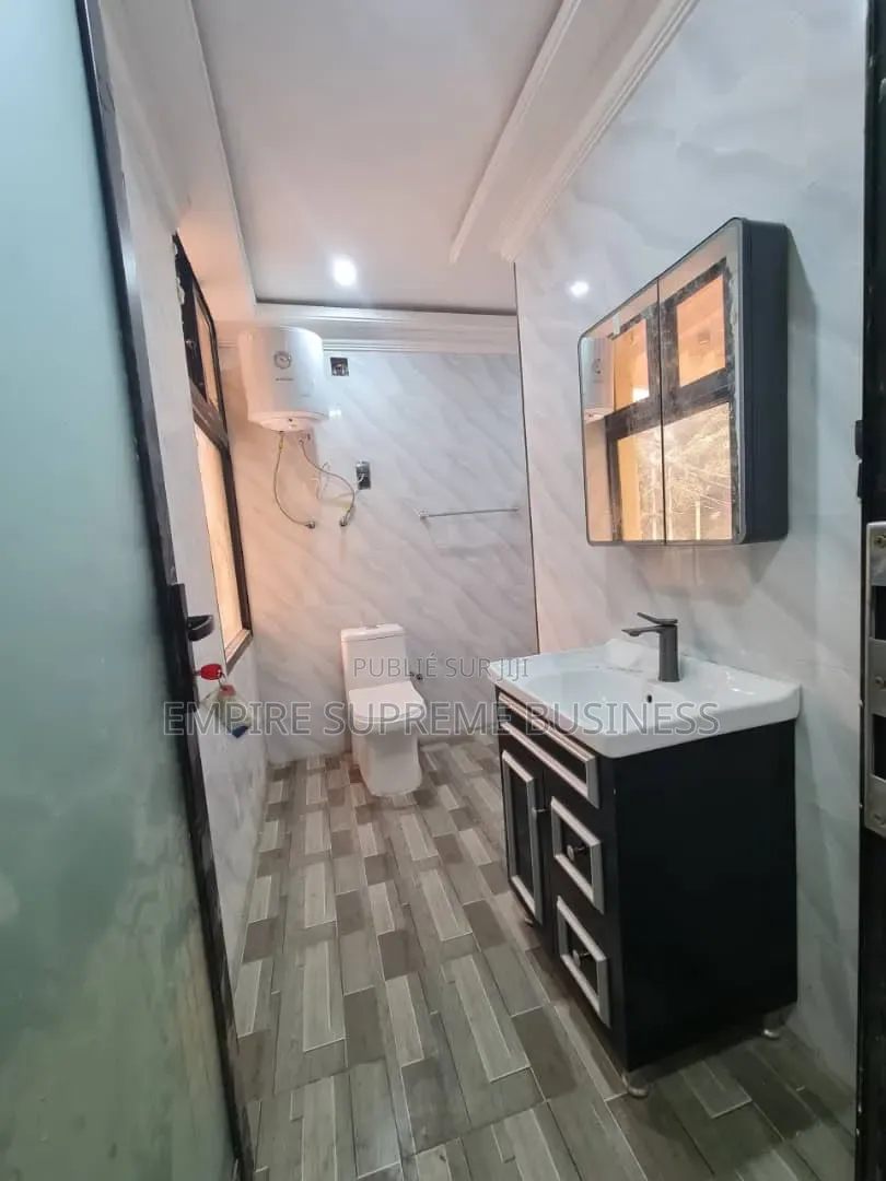 3chbre Villa dans Empire Supreme, Ngaliema à Louer