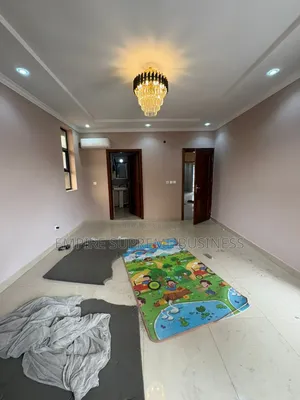 4chbre Duplex dans Empire Supreme, Kasa-Vubu à Louer