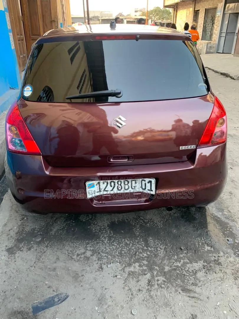 Suzuki Swift 2011 Rouge