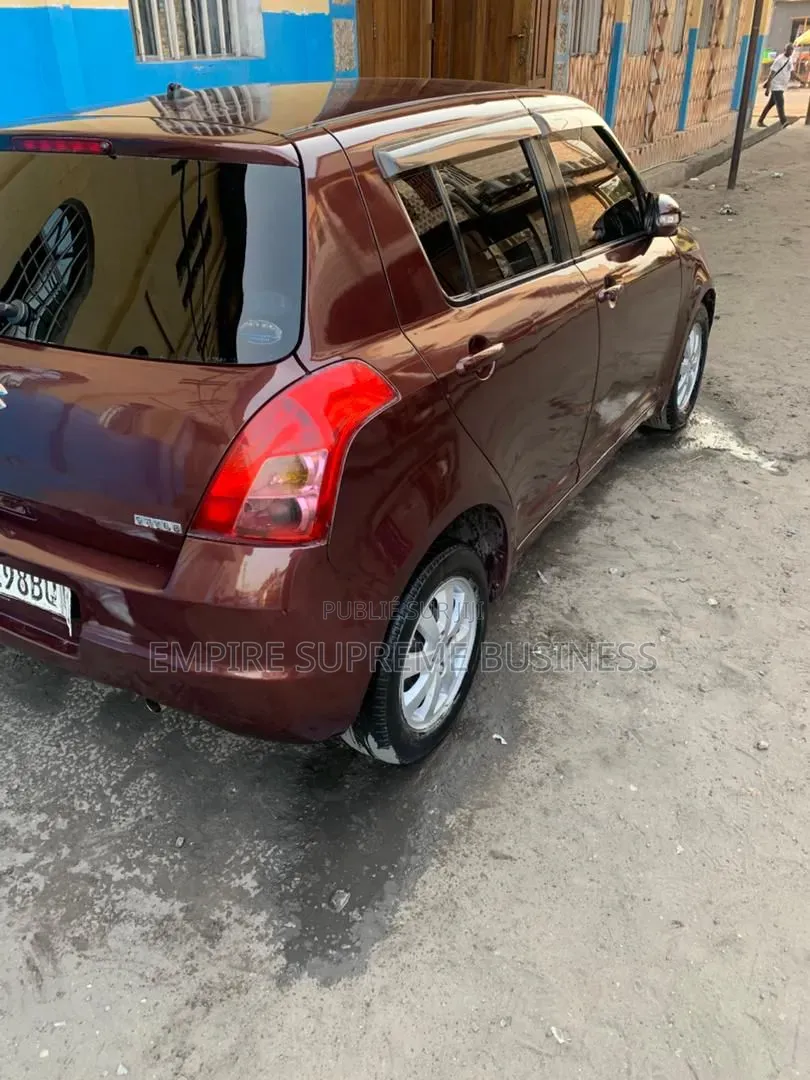 Suzuki Swift 2011 Rouge