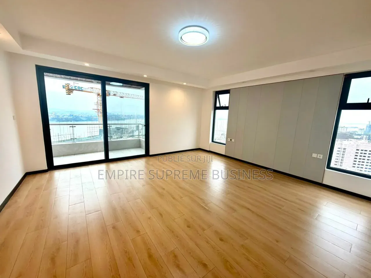 Meublé 3chbre Appartement dans Empire Supreme, Gombe à Louer