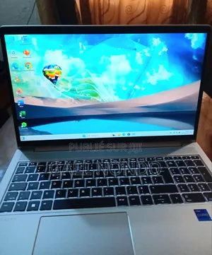 Nouveau Ordinateur portable HP ProBook 450 G0 8GB Intel Core i7 SSD 1T