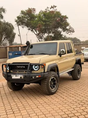 Toyota Land Cruiser 2022 Beige