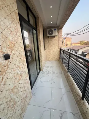 2chbre Appartement dans Empire Supreme, Kintambo à Louer