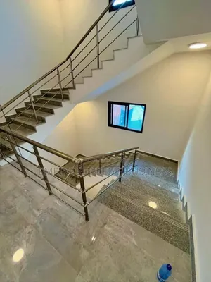 2chbre Appartement dans Empire Supreme, Gombe à Louer