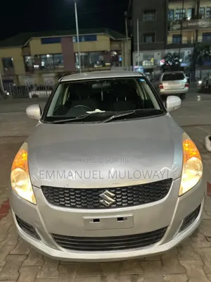 Suzuki Swift 2012 Gris