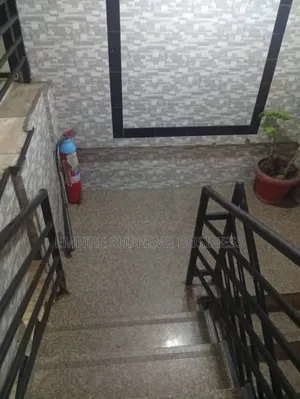 20chbre Maison dans Empire Supreme, Kinshasa (commune) à Vendre
