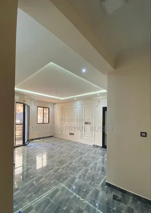 12chbre Maison dans Empire Supreme, Lingwala à Vendre