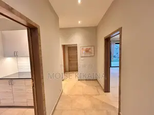 4chbre Villa dans Moyo Immobilier, Lubumbashi à Vendre