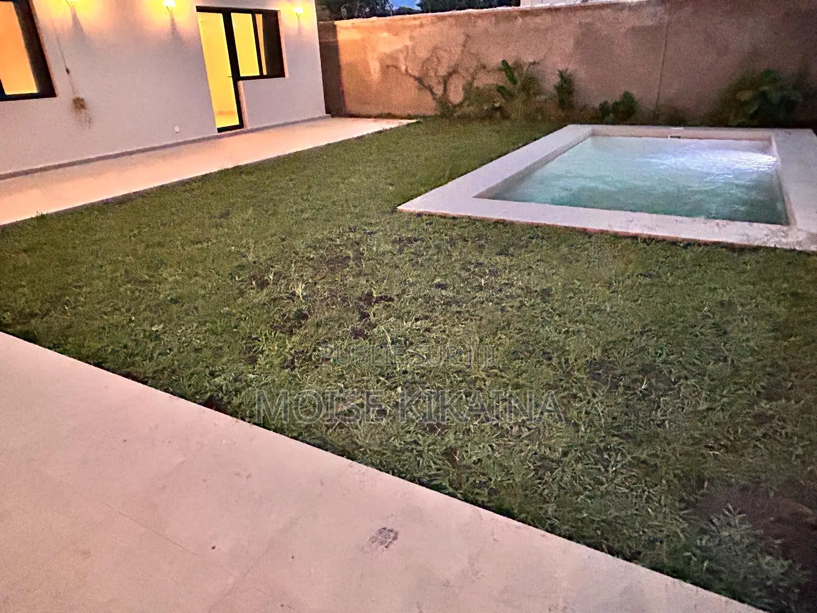 4chbre Villa dans Moyo Immobilier, Lubumbashi à Vendre