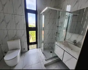 4chbre Villa dans Moyo Immobilier, Lubumbashi à Vendre