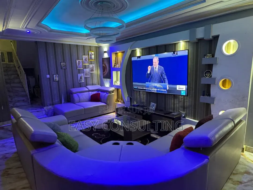 3chbre Villa dans Gulf, Ngaliema à Vendre