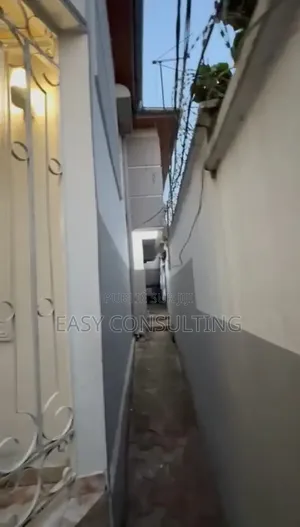 3chbre Villa dans Gulf, Ngaliema à Vendre