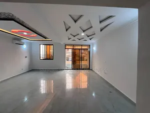 2chbre Appartement dans Empire Supreme, Bandalungwa à Louer