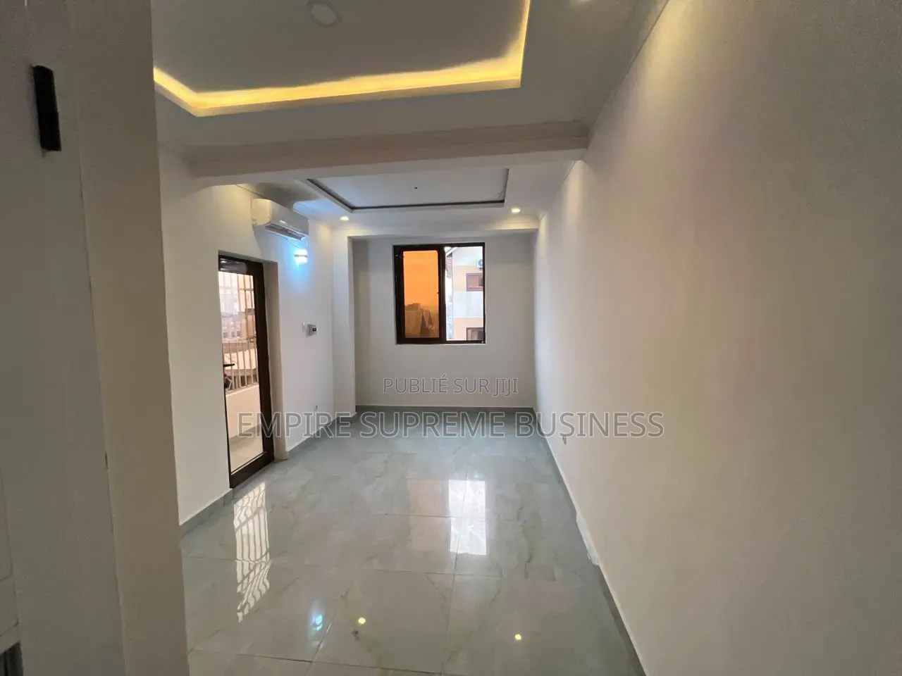 2chbre Appartement dans Empire Supreme, Bandalungwa à Louer