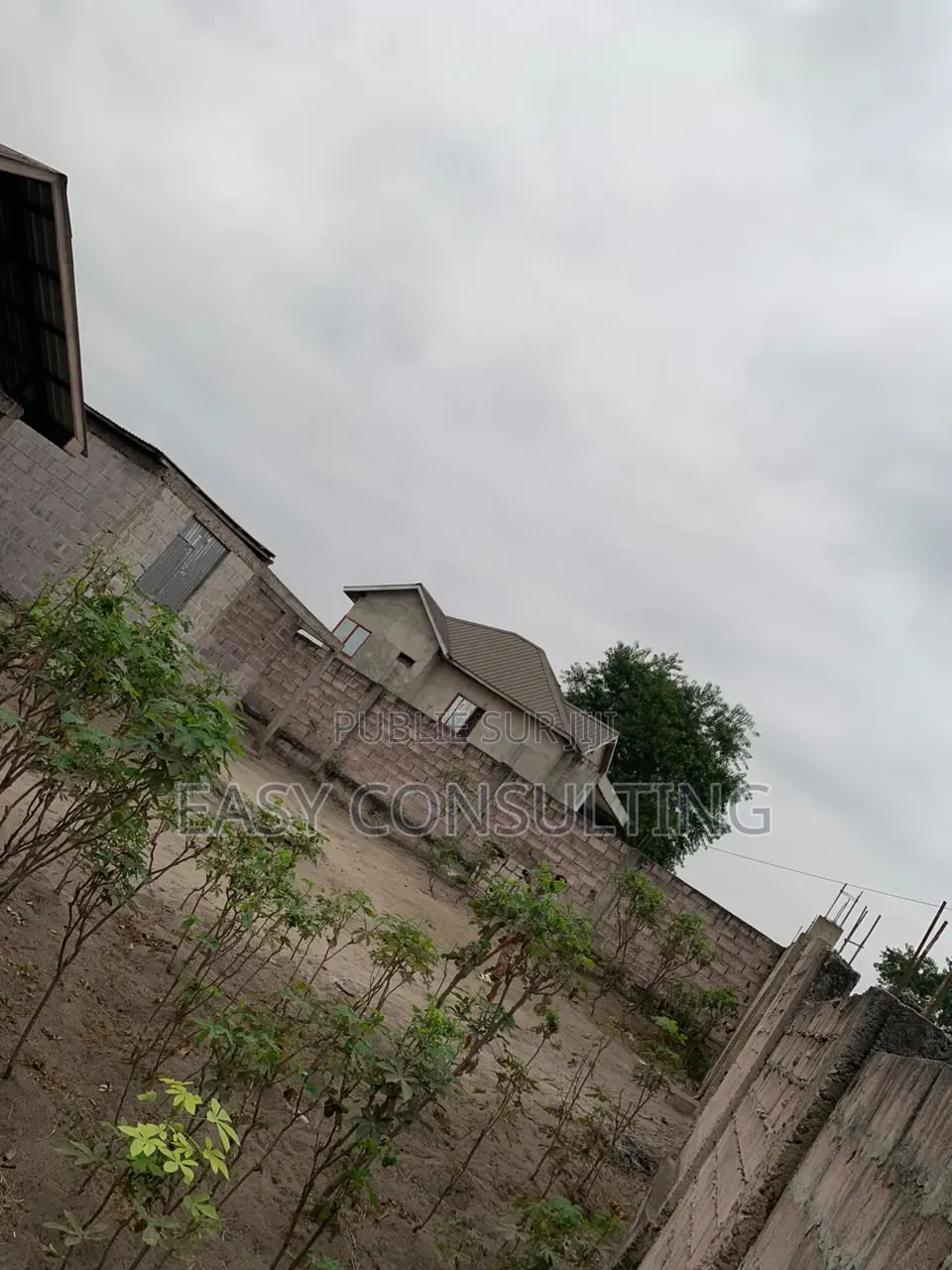 2chbre Villa dans Bibwa, Nsele à Vendre