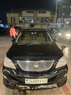 Toyota Harrier 2012 Noir