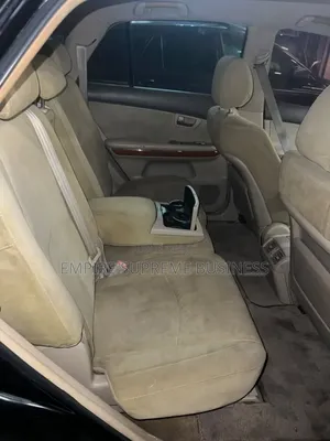Toyota Harrier 2012 Noir
