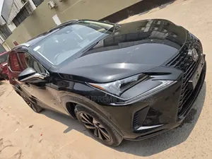 Lexus NX 2021 Noir
