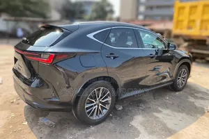 Nouveau Lexus NX 450h+ F SPORT Handling AWD 2024 Noir