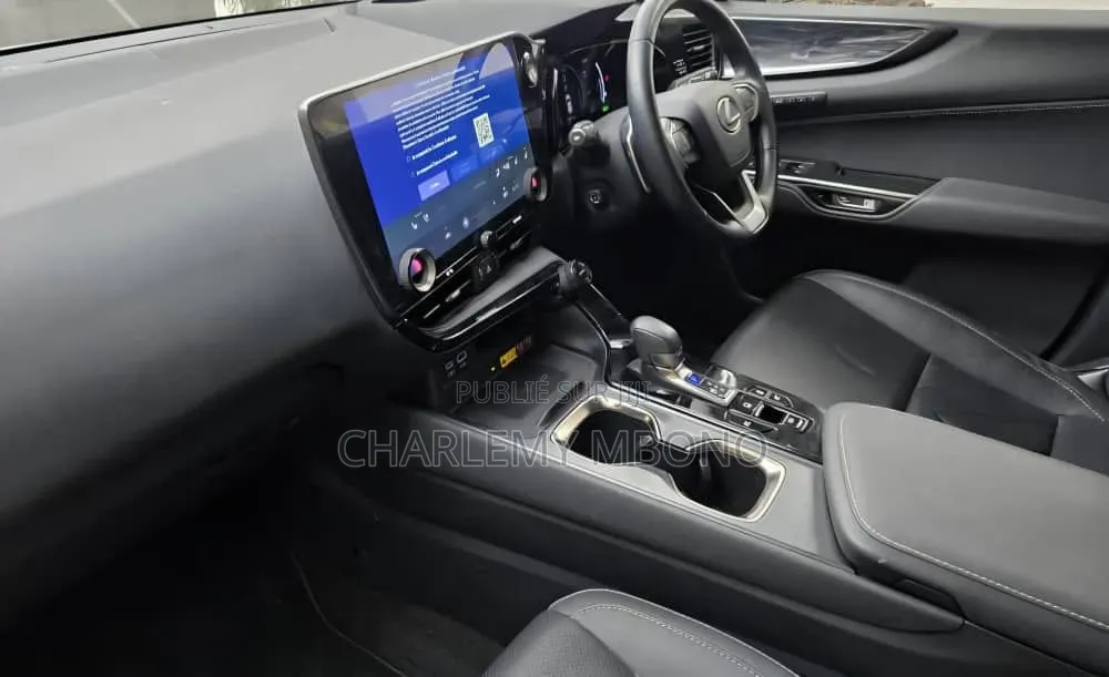 Nouveau Lexus NX 450h+ F SPORT Handling AWD 2024 Noir