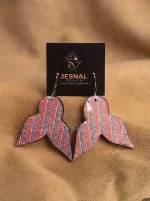Boucles d'Oreilles Artisanales Aux Motifs Africains