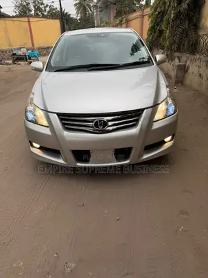 Toyota Lame 2014 Gris