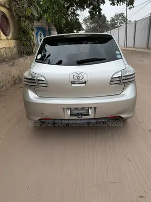 Toyota Lame 2014 Gris