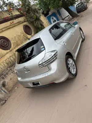 Toyota Lame 2014 Gris