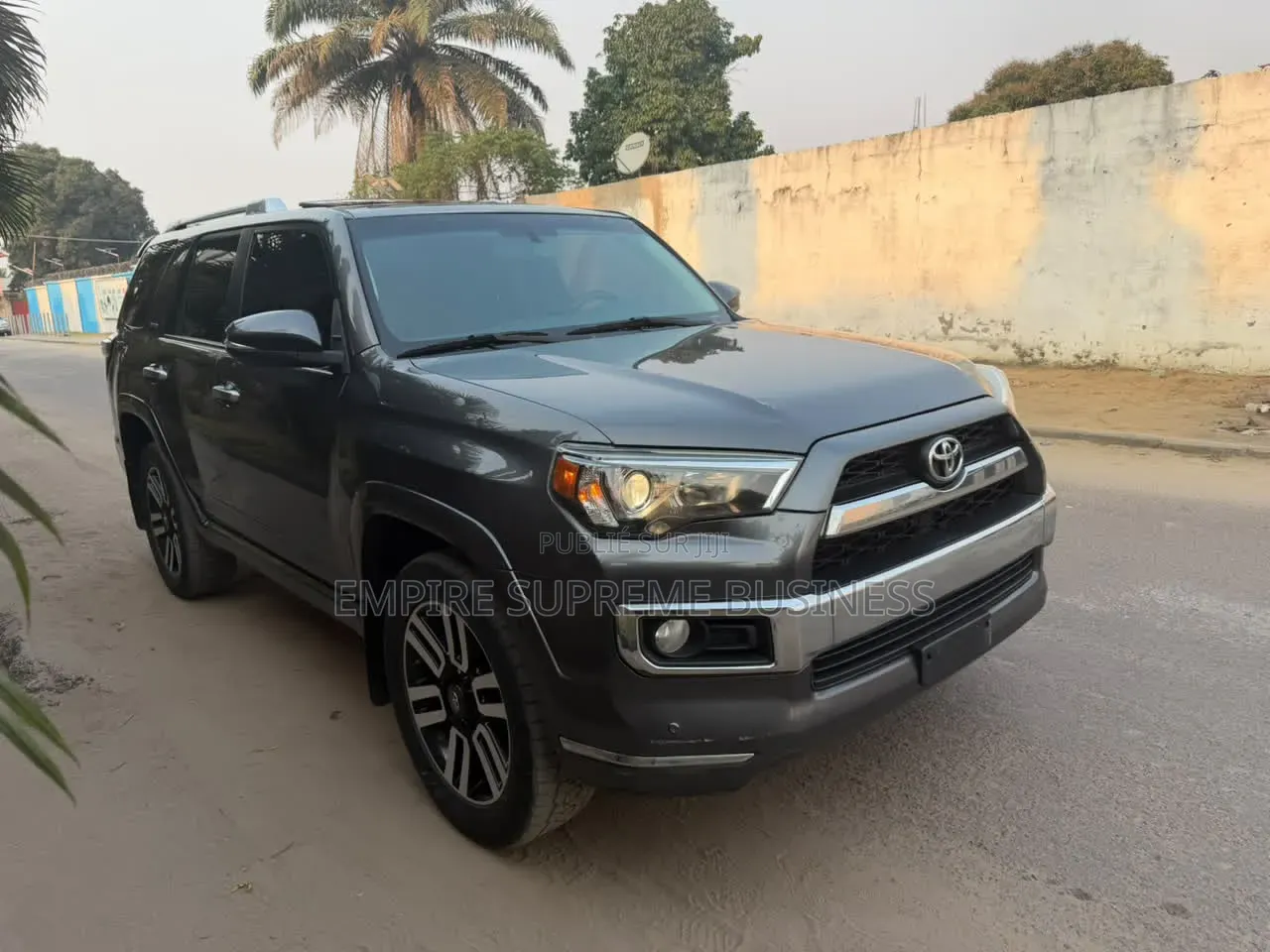 Toyota 4-Runner SR5 4dr 4x2 (4.0L 6cyl 5A) 2017 Gris
