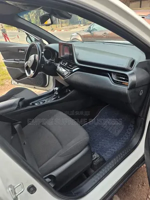 Toyota C-HR 2019 Blanc